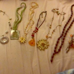Necklace lot